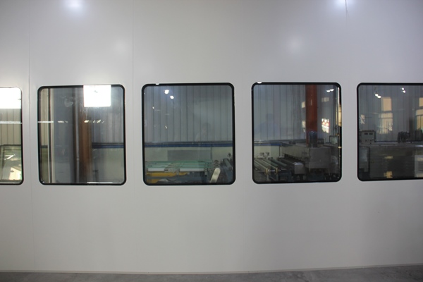 板上开窗（圆角）